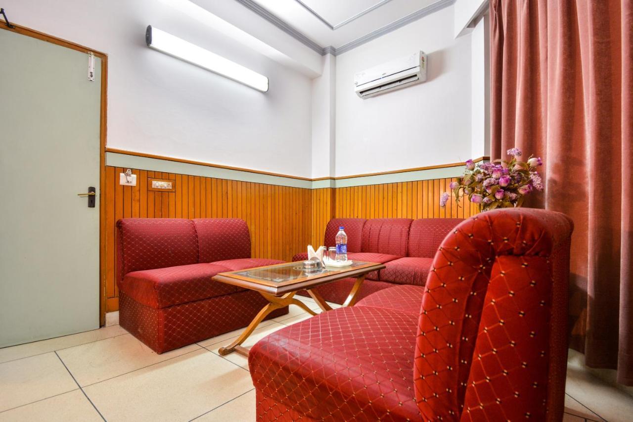 Oyo 46616 Hotel Abhinandan Jind Dış mekan fotoğraf