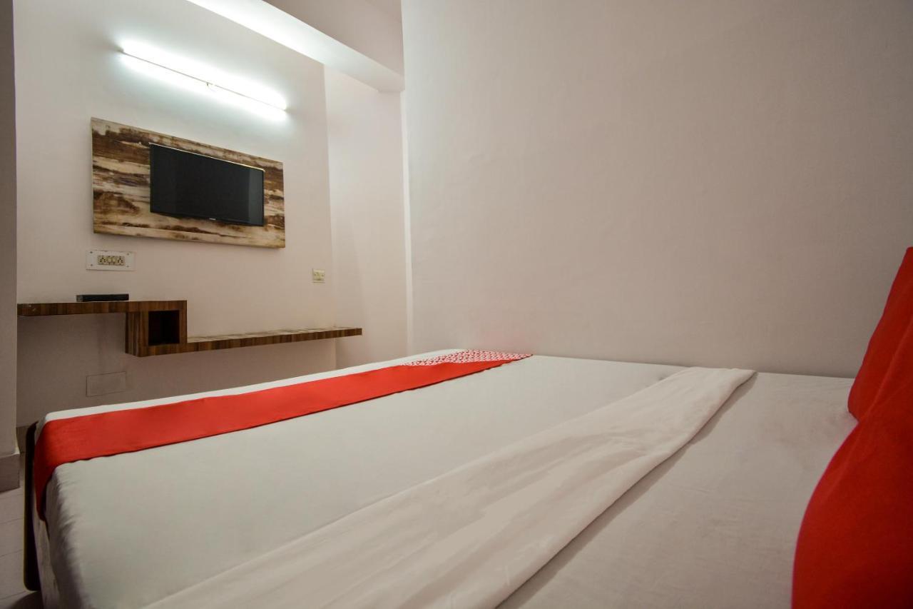 Oyo 46616 Hotel Abhinandan Jind Dış mekan fotoğraf