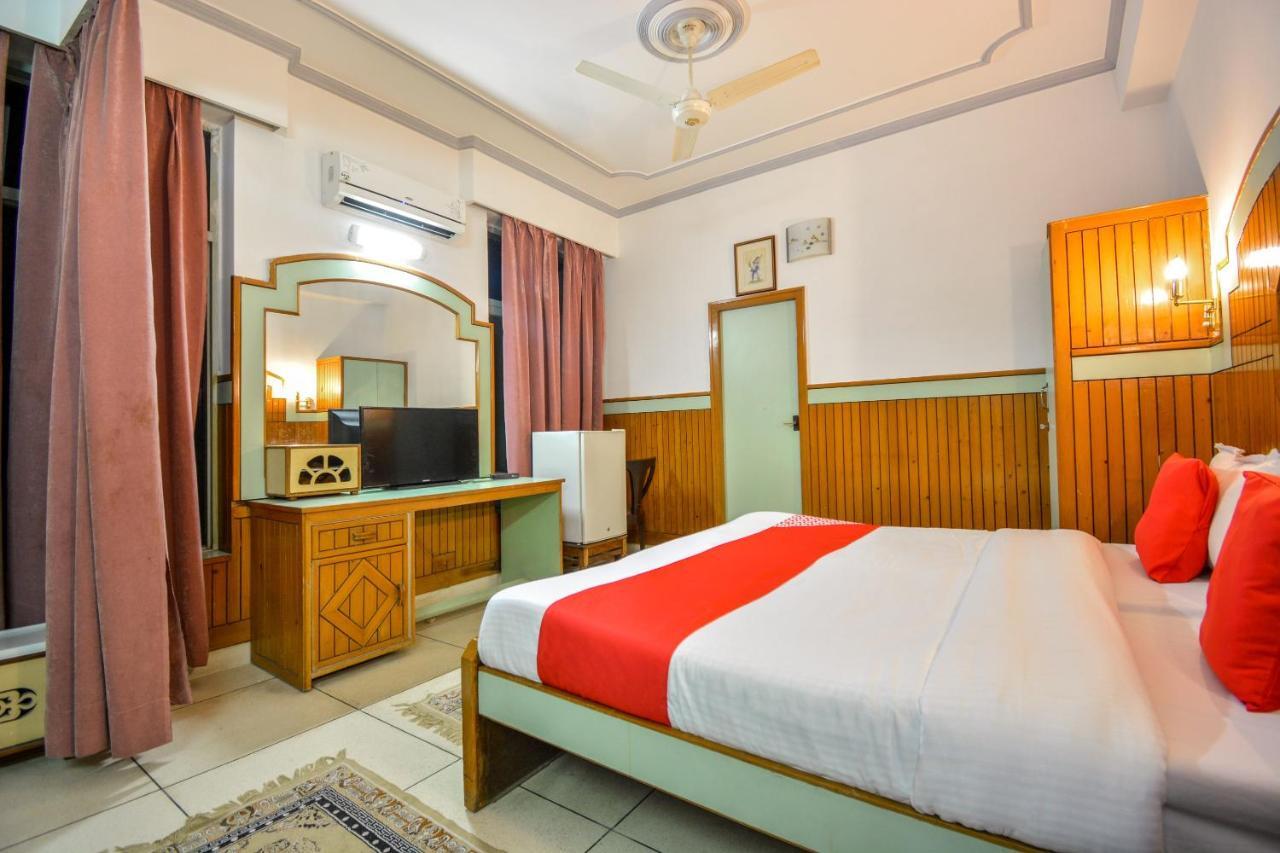 Oyo 46616 Hotel Abhinandan Jind Dış mekan fotoğraf
