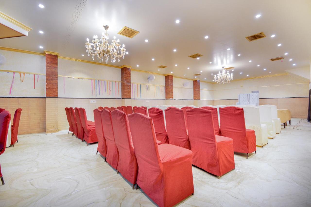 Oyo 46616 Hotel Abhinandan Jind Dış mekan fotoğraf