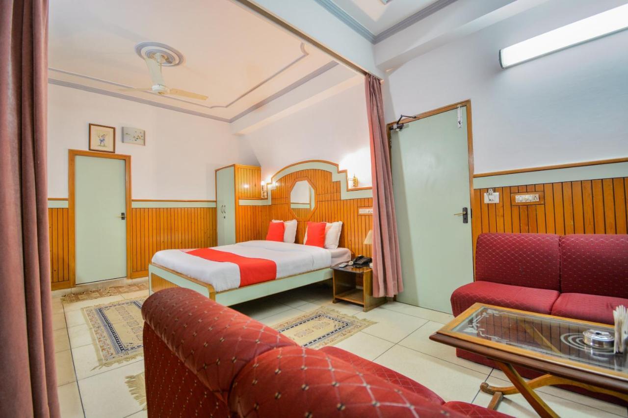 Oyo 46616 Hotel Abhinandan Jind Dış mekan fotoğraf
