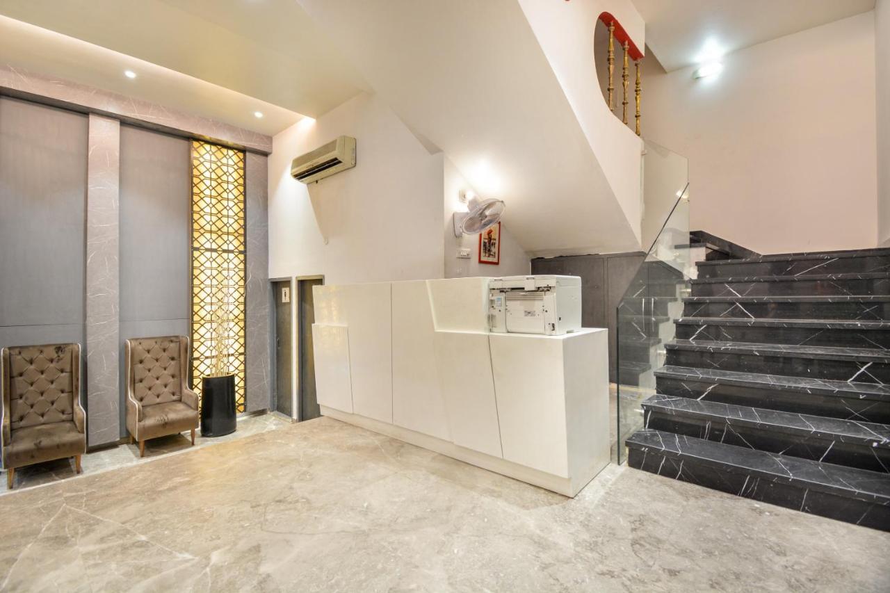 Oyo 46616 Hotel Abhinandan Jind Dış mekan fotoğraf